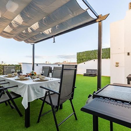 Premium Penthouse With Roof Terrace And Parking In Carlos Haya Малага Екстер'єр фото